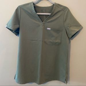 Figs Catarina One Pocket Scrub Top in Miss